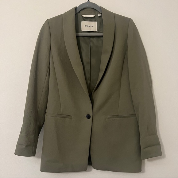 Aritzia Olive Blazer - Picture 2 of 9